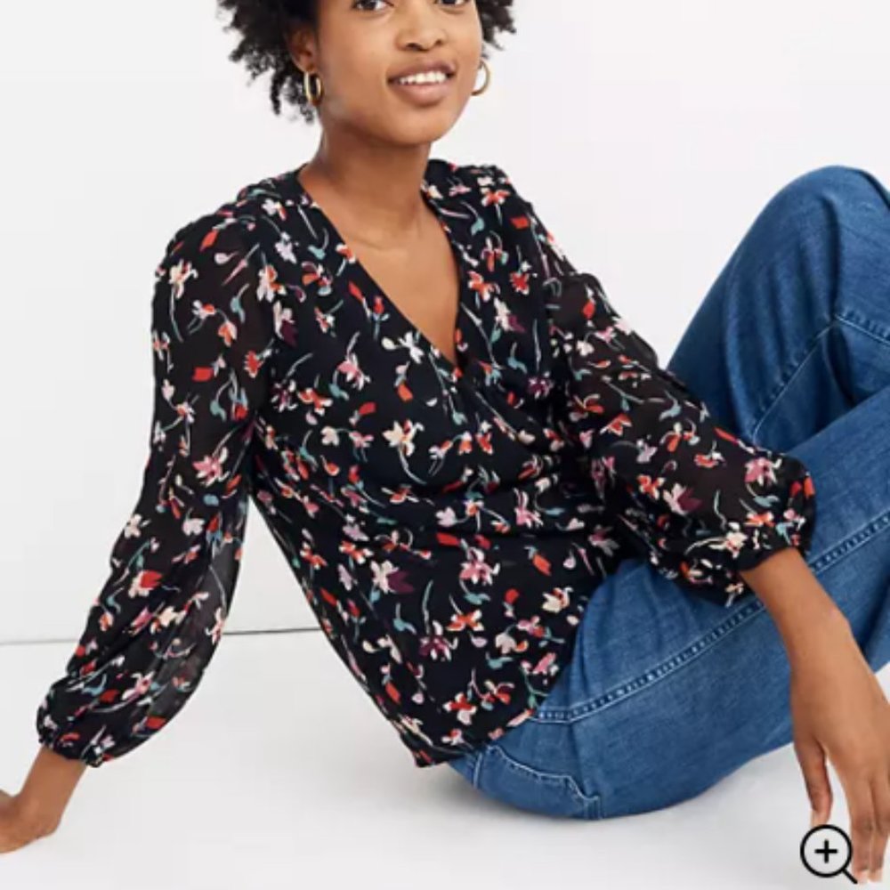 Madewell Shirred-Sleeve V-Neck Top Flowers